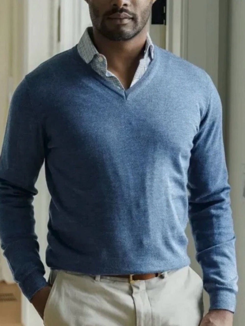 LEDBURY The Blue Heather Emmons Men's 100% Merino Wool V-Neck Sweater Size L